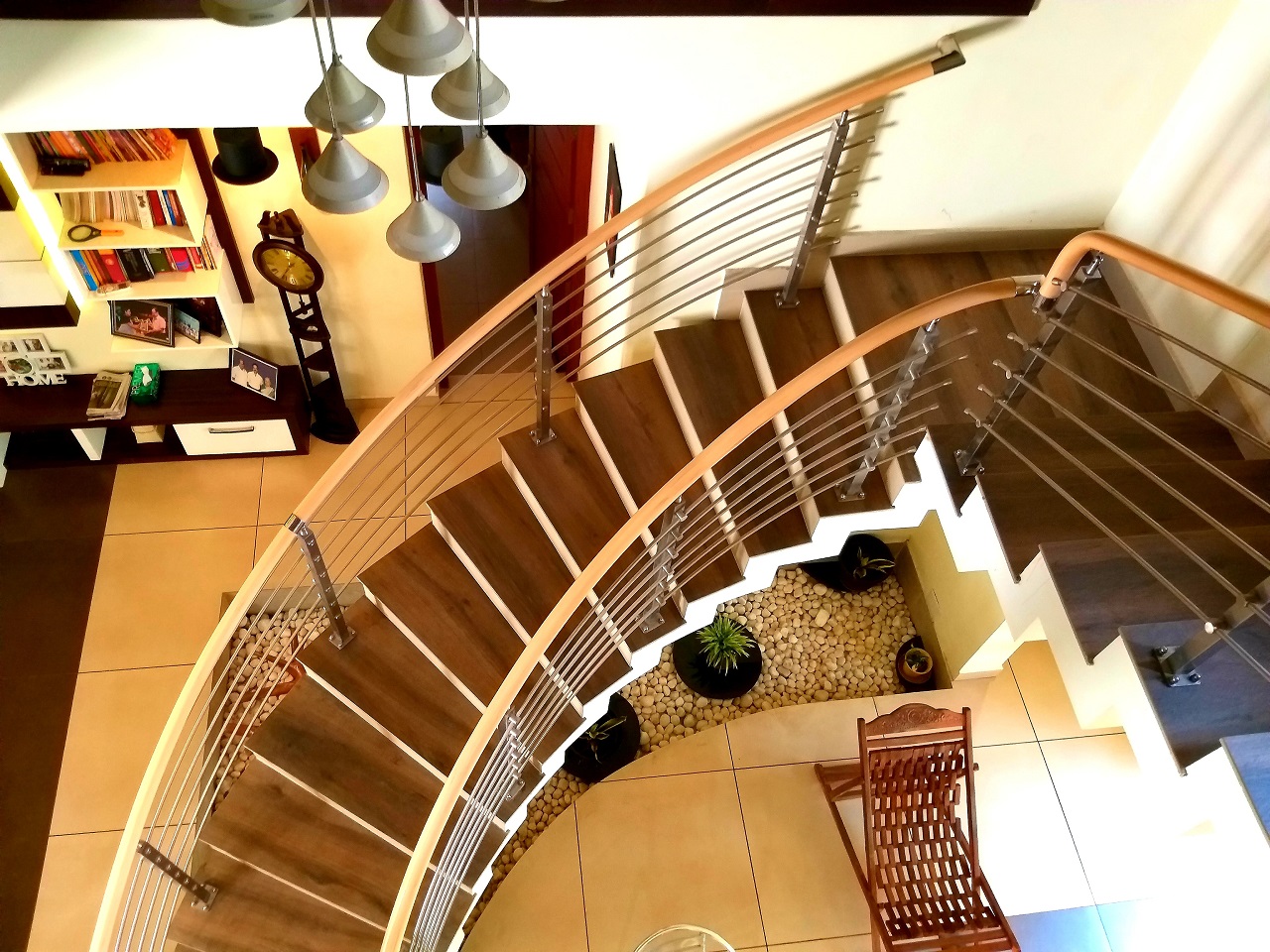 Na jaki typ schodów zdecydować się do swojego domu?