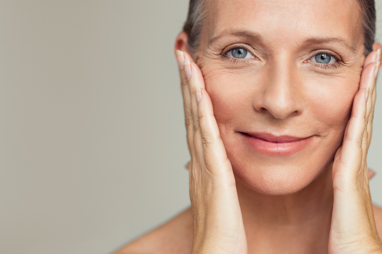 Mezoterapia igłowa twarzy – na czym polega ten zabieg?