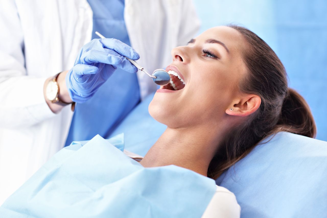 Kiedy wizyta u stomatologa jest konieczna?